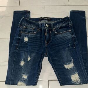 Express Jeans Size 00S. Stretchy ripped jeans